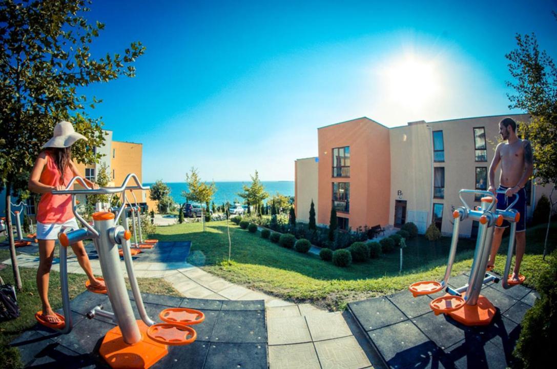 SEA VIEV APARTMENTS in PANORAMA MARINA FORT BEACH Sweti Wlas Exterior foto