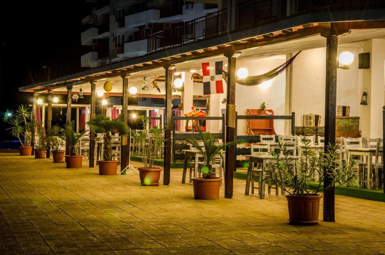 SEA VIEV APARTMENTS in PANORAMA MARINA FORT BEACH Sweti Wlas Exterior foto