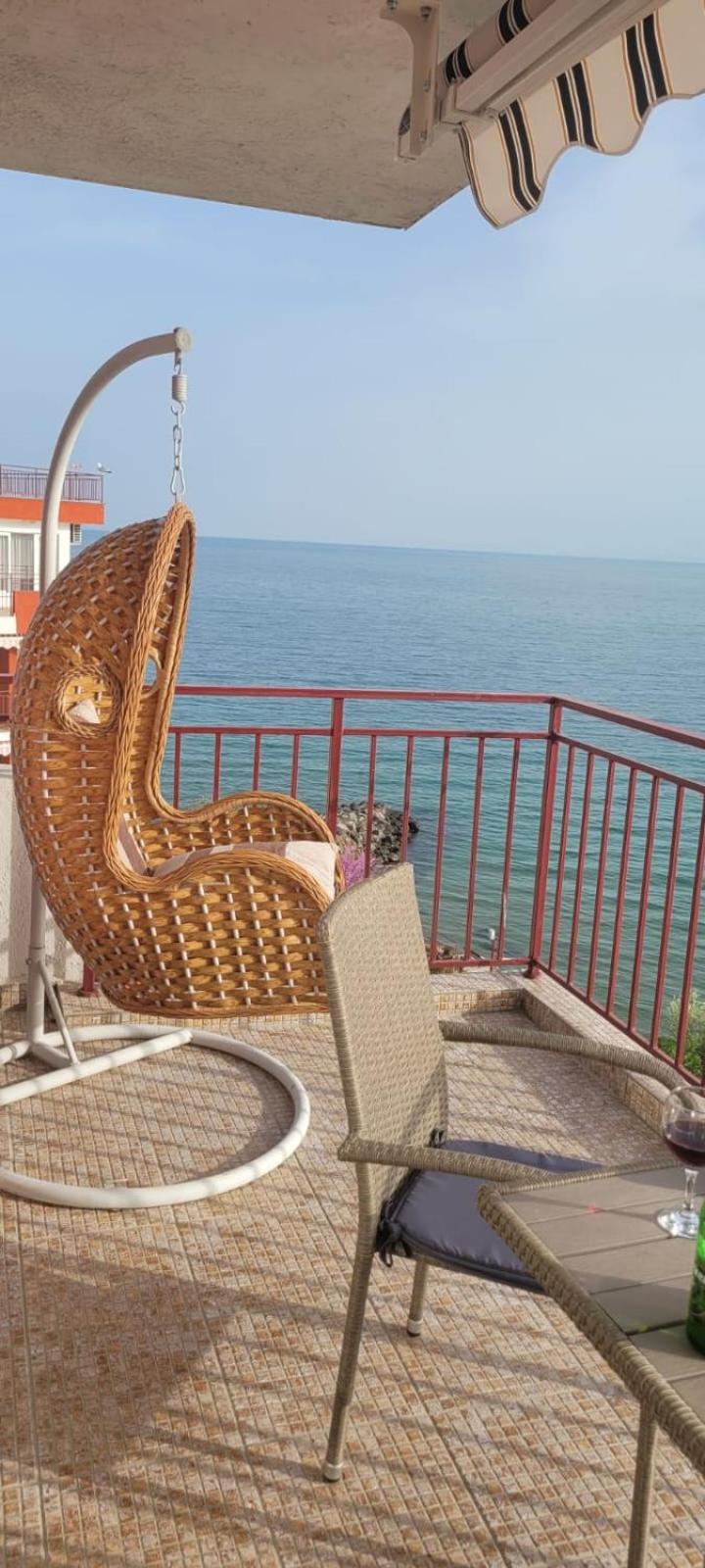 SEA VIEV APARTMENTS in PANORAMA MARINA FORT BEACH Sweti Wlas Exterior foto