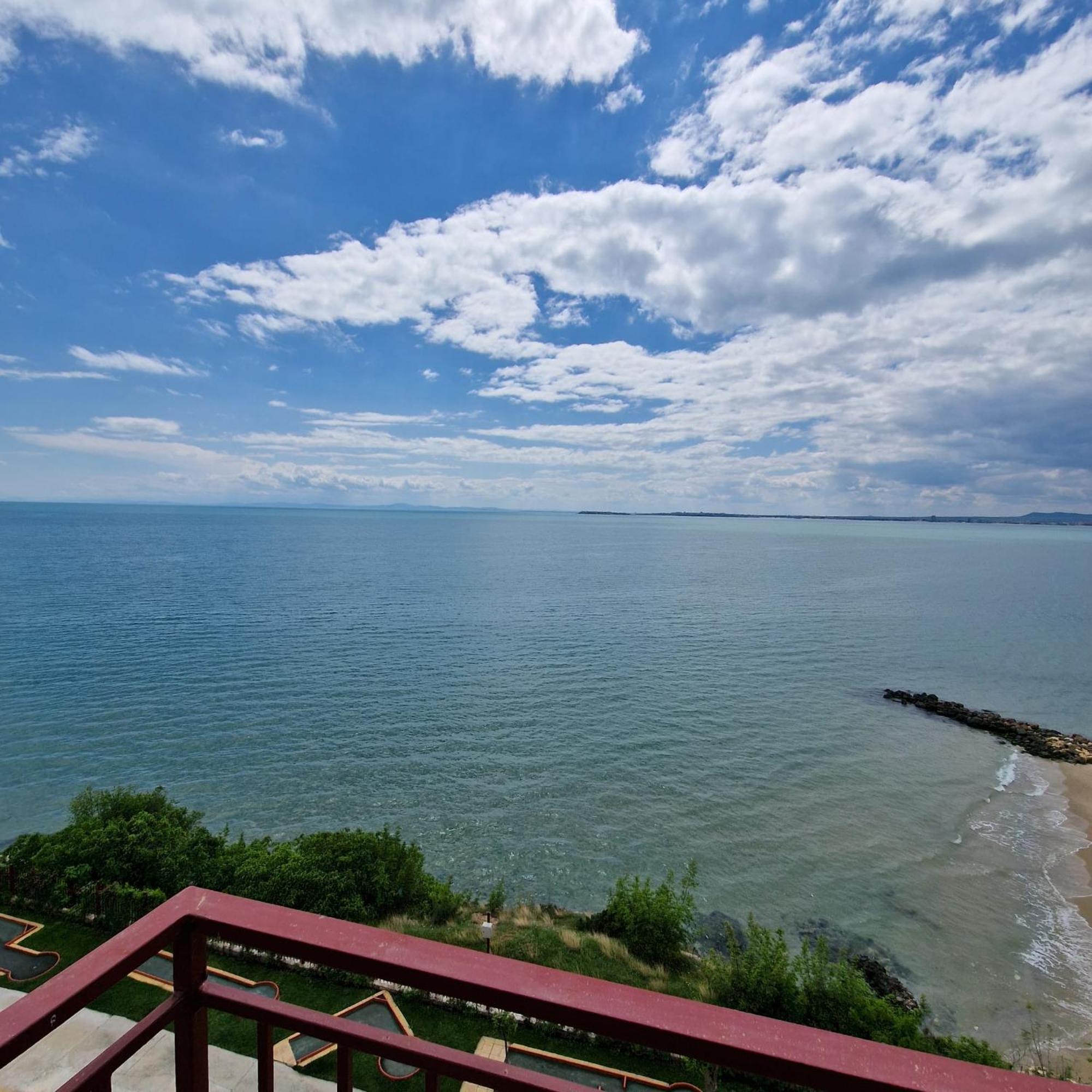 SEA VIEV APARTMENTS in PANORAMA MARINA FORT BEACH Sweti Wlas Exterior foto