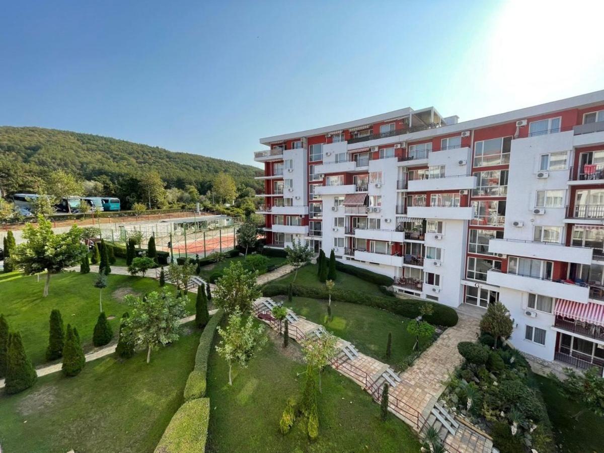 SEA VIEV APARTMENTS in PANORAMA MARINA FORT BEACH Sweti Wlas Zimmer foto