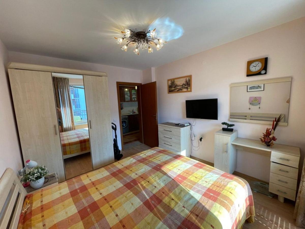 SEA VIEV APARTMENTS in PANORAMA MARINA FORT BEACH Sweti Wlas Zimmer foto