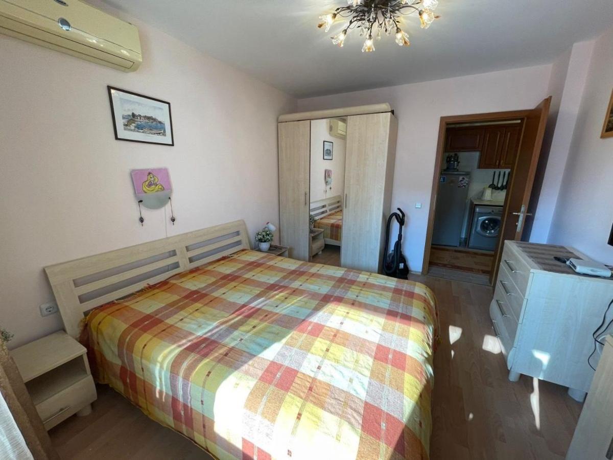 SEA VIEV APARTMENTS in PANORAMA MARINA FORT BEACH Sweti Wlas Zimmer foto